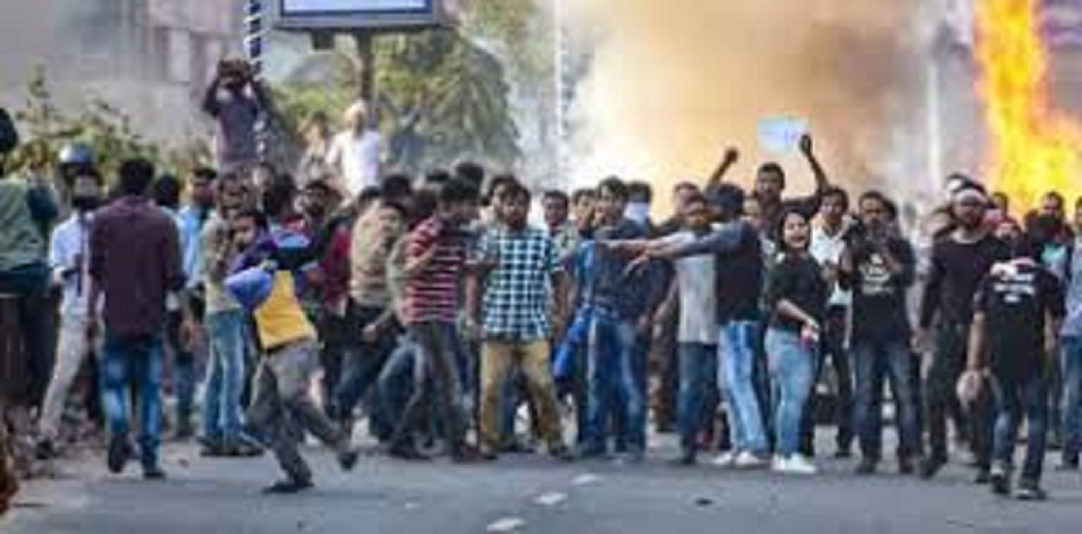 दिल्लीमा हिंसात्मक झडप, ७ जनाको मृत्यु