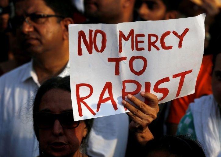 बलात्कारिलाई सात वर्ष कैद सजाय