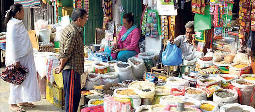 बिहान र साँझ खाद्यान्न पसल खुला रहने