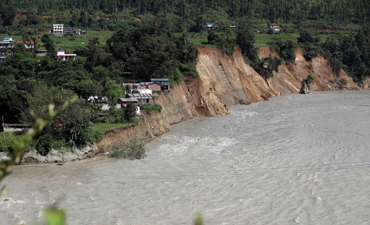 त्रिशूलीको कटानले तारुकाघाटमा त्रास