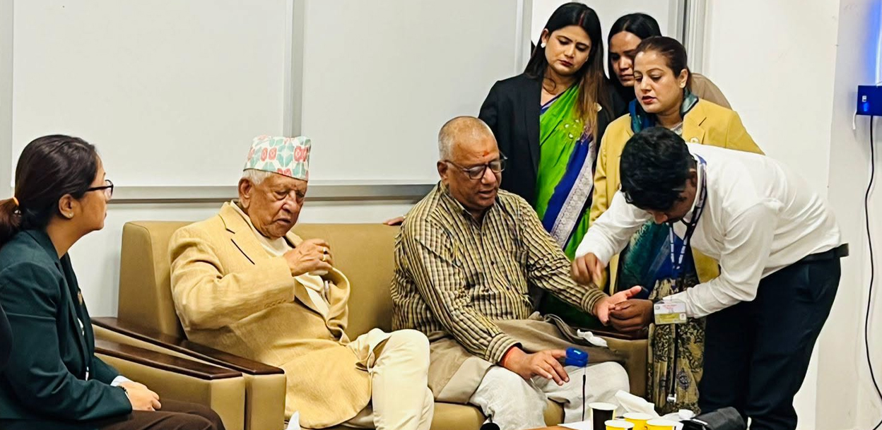 संसद बैठकमै ढले सांसद भरत खड्का, अस्पताल लगियो