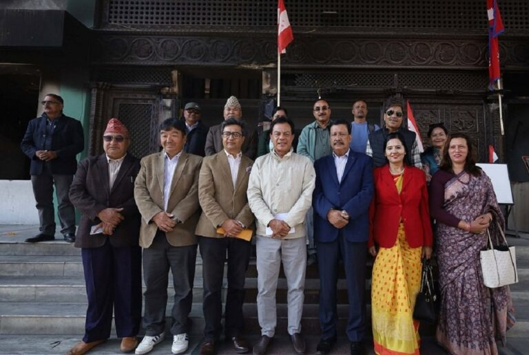 कांग्रेस संस्थापन पक्षधर २४ केन्द्रीय सदस्य निर्वाचनअघि महाधिवेशनको पक्षमा उभिए