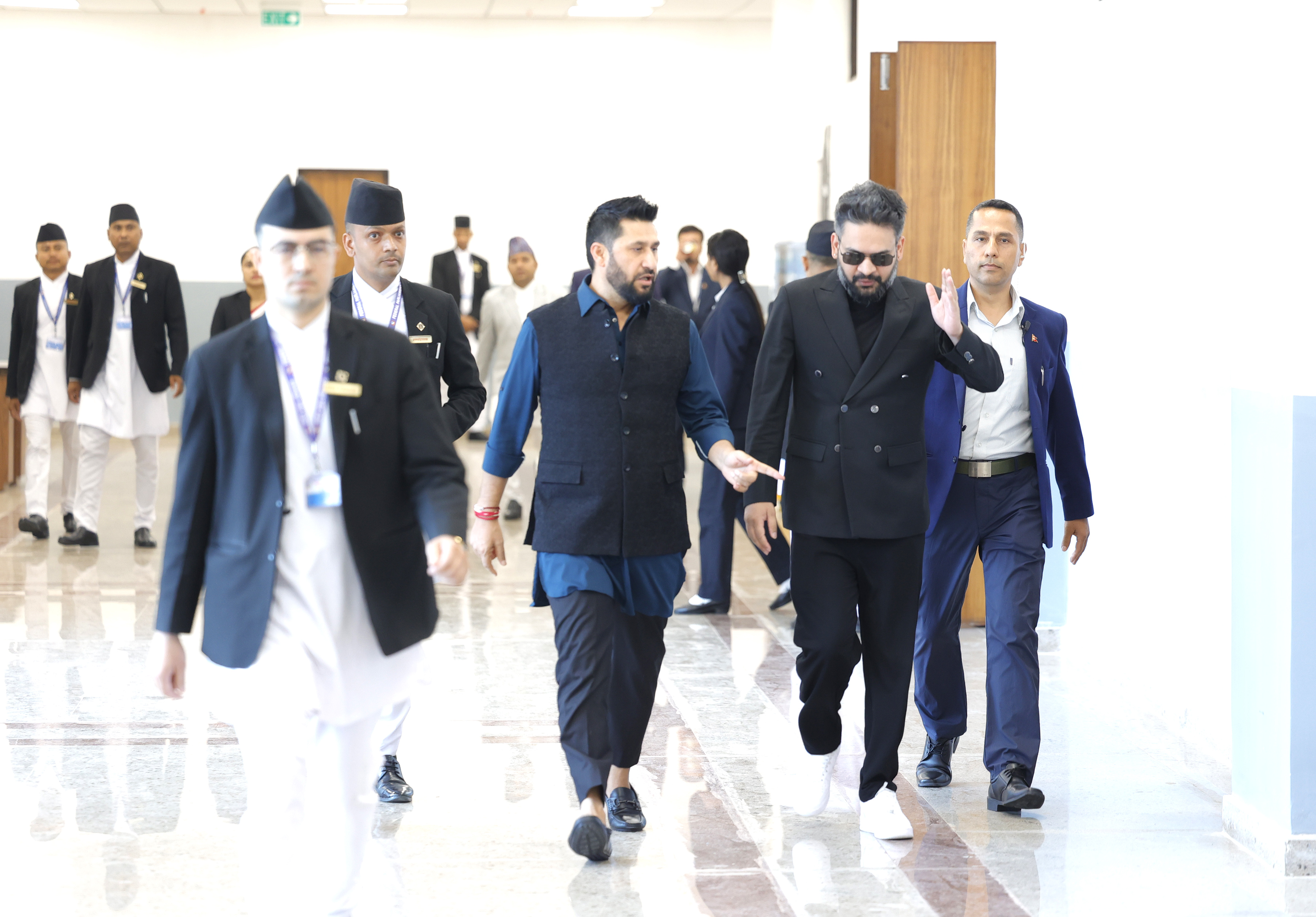 प्रधानमन्त्री बालेन र रवि लामिछानेले संसद्को मर्यादा उल्लंघन गरेको भन्दै एमालेको नियमापत्ति