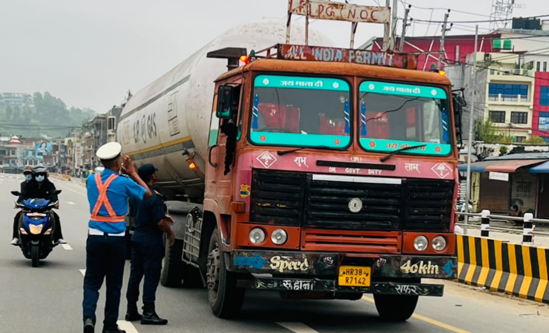 आज पनि अवरुद्ध छन् यी राजमार्ग