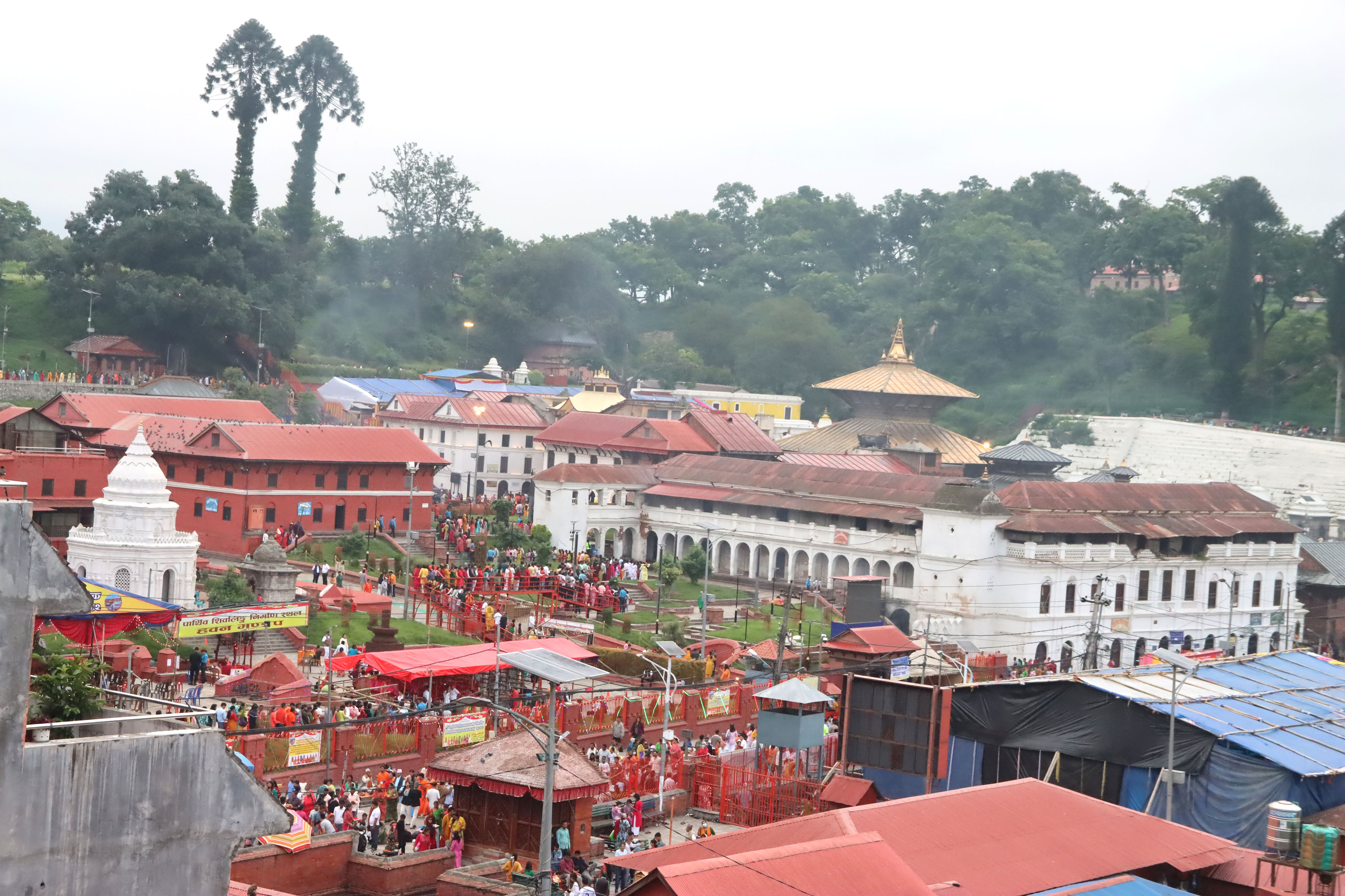 साउनको अन्तिम सोमबार, देशभरका शिवालयहरुमा भक्तजनको भीड