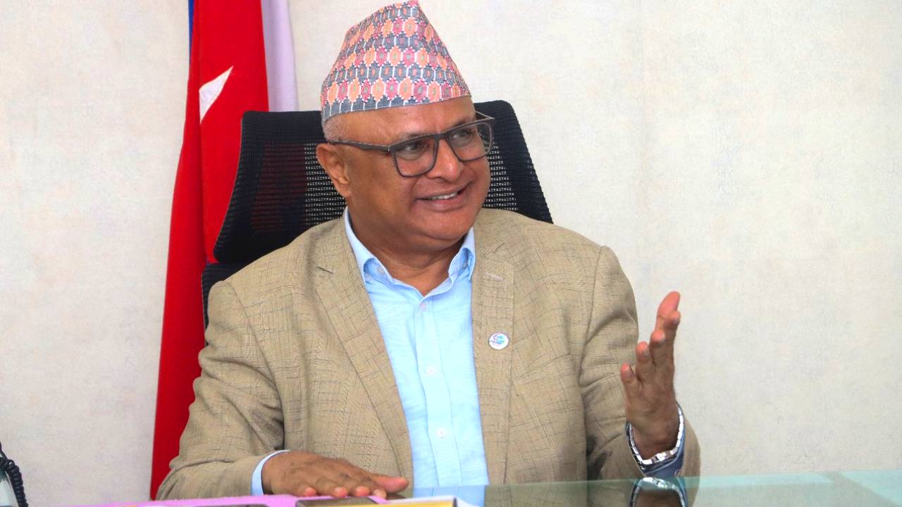 ओलीसँगको भेटमा मुख्यमन्त्री कार्कीको अडान: 'राजीनामा दिन्नँ, सचिवालयले निर्णय गरे सोचौँला'