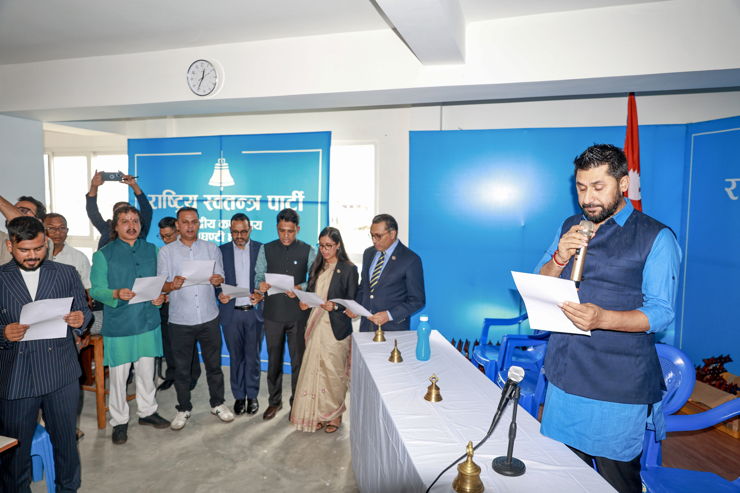 रास्वपाको पहिलो बैठकबाट तीन आयोगको नेतृत्व चयन, तत्कालका लागि मनोनयन रोकियो