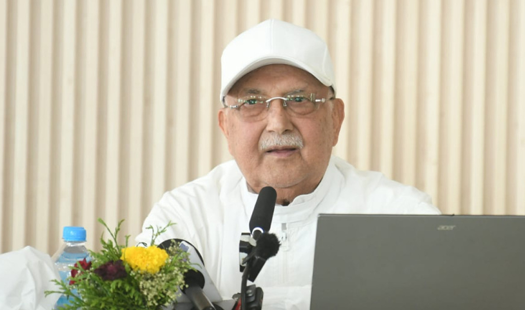 लोकतन्त्रको रक्षाका लागि आन्दोलनको विकल्प छैन: अध्यक्ष ओली