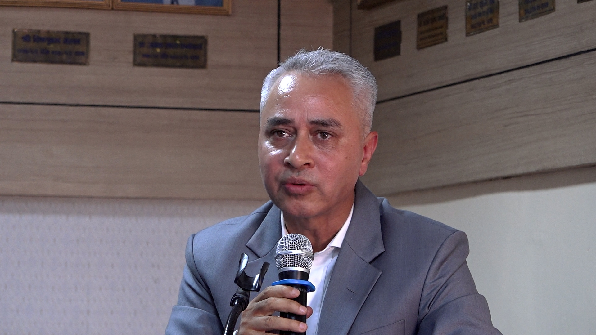 नवनियुक्त कार्यकारी निर्देशक सिलवाल भन्छन् :  मन्त्रीज्यूको निर्देशन कार्यान्वयन हुन्छ