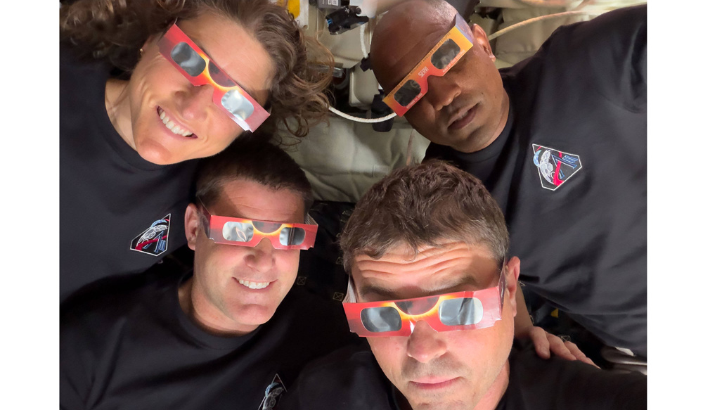 चन्द्रयात्राबाट सुरक्षित फर्कियो आर्टेमिस द्वितीय