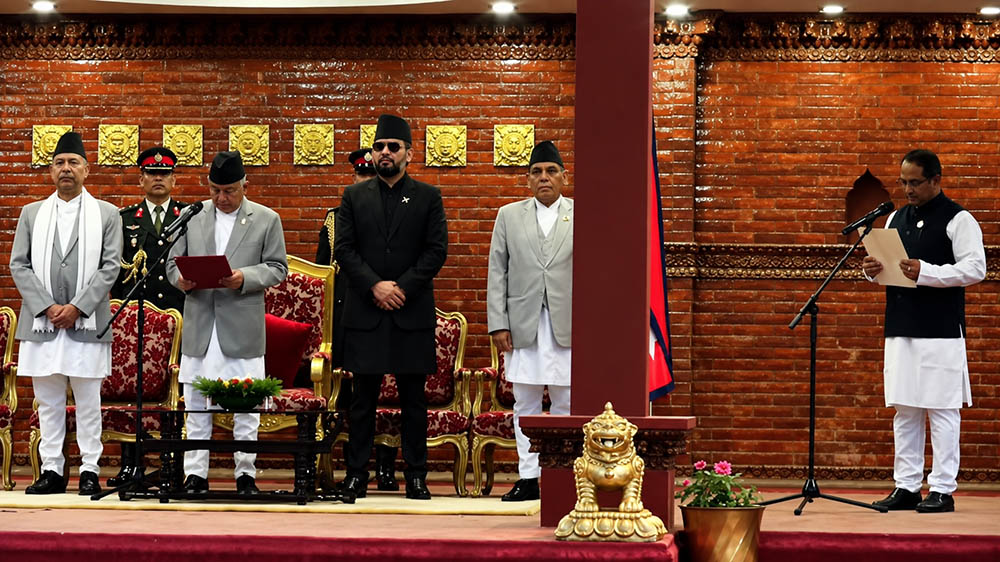 उद्योग, वाणिज्य तथा आपूर्तिमन्त्रीमा दीपककुमार साह नियुक्त, राष्ट्रपतिसमक्ष लिए पद तथा गोपनीयताको शपथ