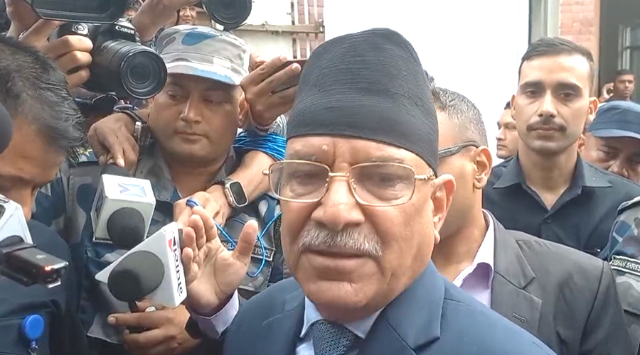 रवि भेटेपछि प्रचण्डले भने- दुब्लाउनुभएछ, अनुहारमै देखिन्छ
