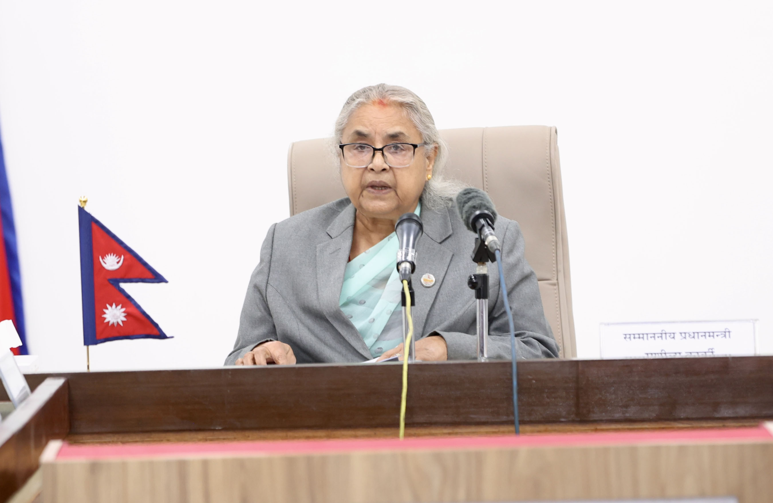 पहिलो महिला प्रधानमन्त्री कार्कीका चुनौती : जेनजी र दलहरुलाई रिझाउनै मुस्किल