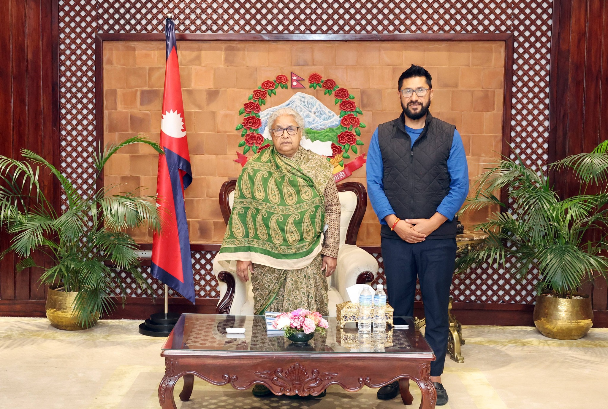 प्रधानमन्त्री कार्की र रवि लामिछानेबीच भेटवार्ता