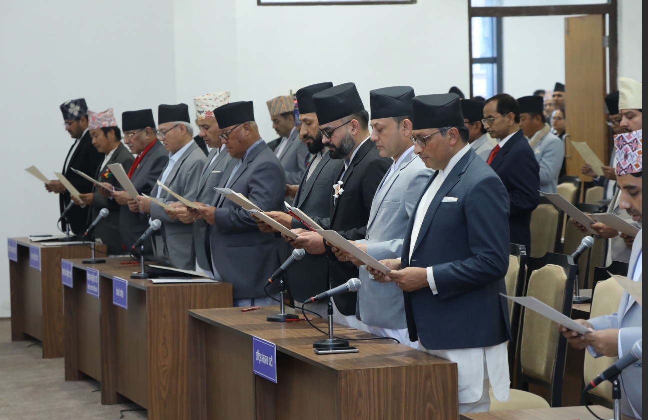 आजदेखि संसद् अधिवेशन