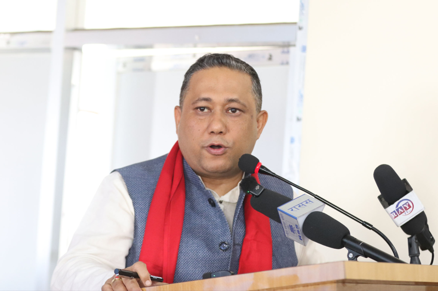 टोखा–छहरे सुरुङ मार्गले बस्ती जोखिममा पर्ने भन्दै परराष्ट्रमन्त्रीद्वारा वैकल्पिक करिडोरको प्रस्ताव
