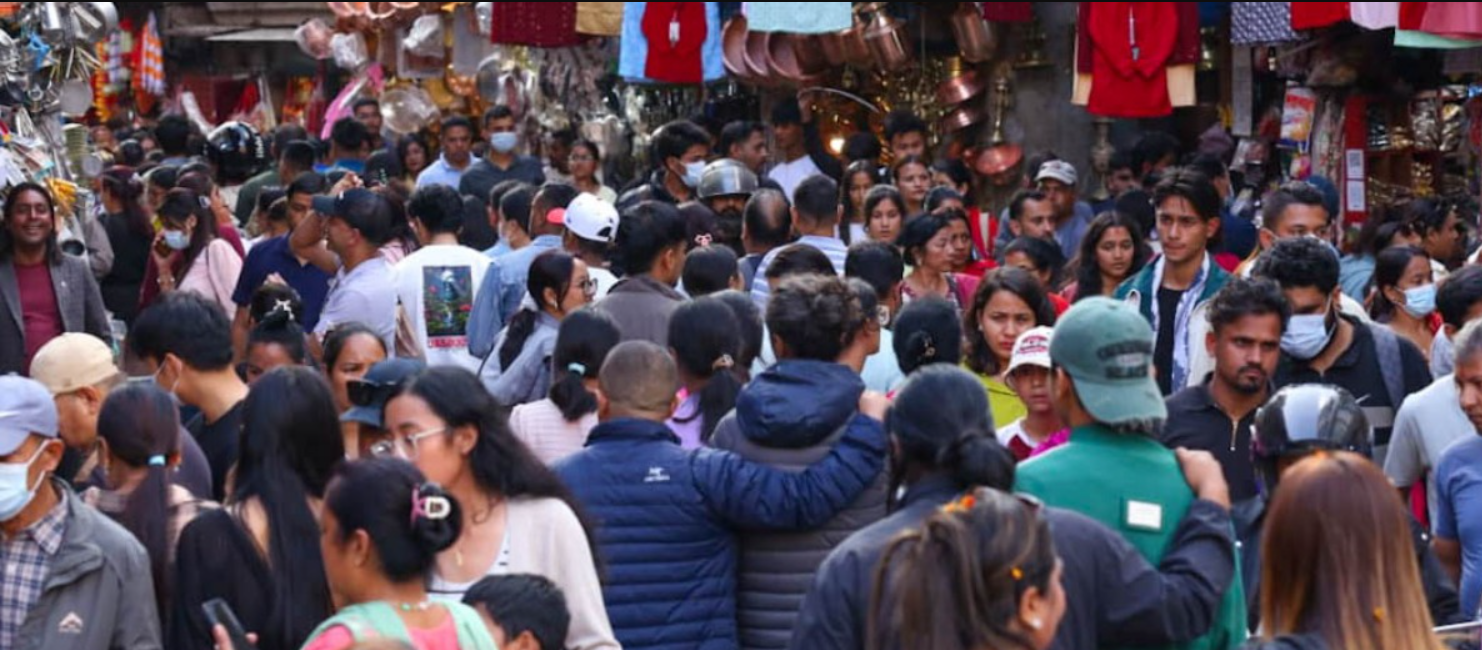 दशैंसँगै असन-इन्द्रचोक बजारमा बढ्यो चहलपहल, किनमेल गर्नेको भीड