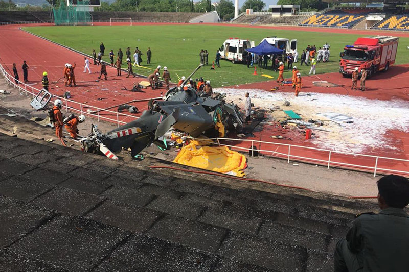 अभ्यासका क्रममा सेनाका दुई हेलिकप्टर ठोक्किँए, १० जनाको मृत्यु
