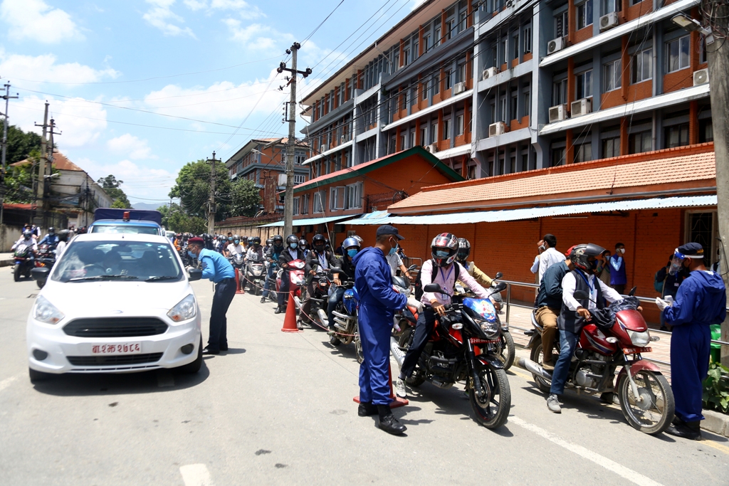 लामो बिदापछि आजदेखि सरकारी कार्यालयहरु खुले