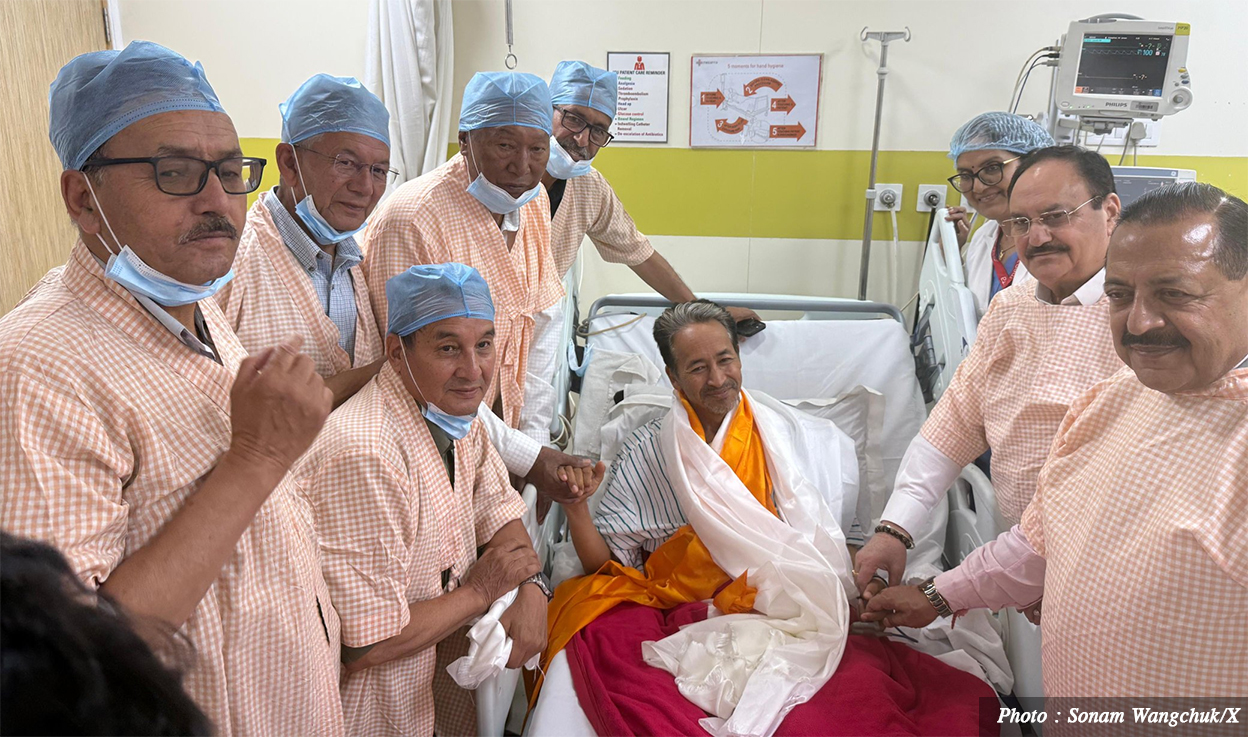 भारतका सामाजिक अभियन्ता सोनम वाङचुकले २६ दिनपछि तोडे अनशन