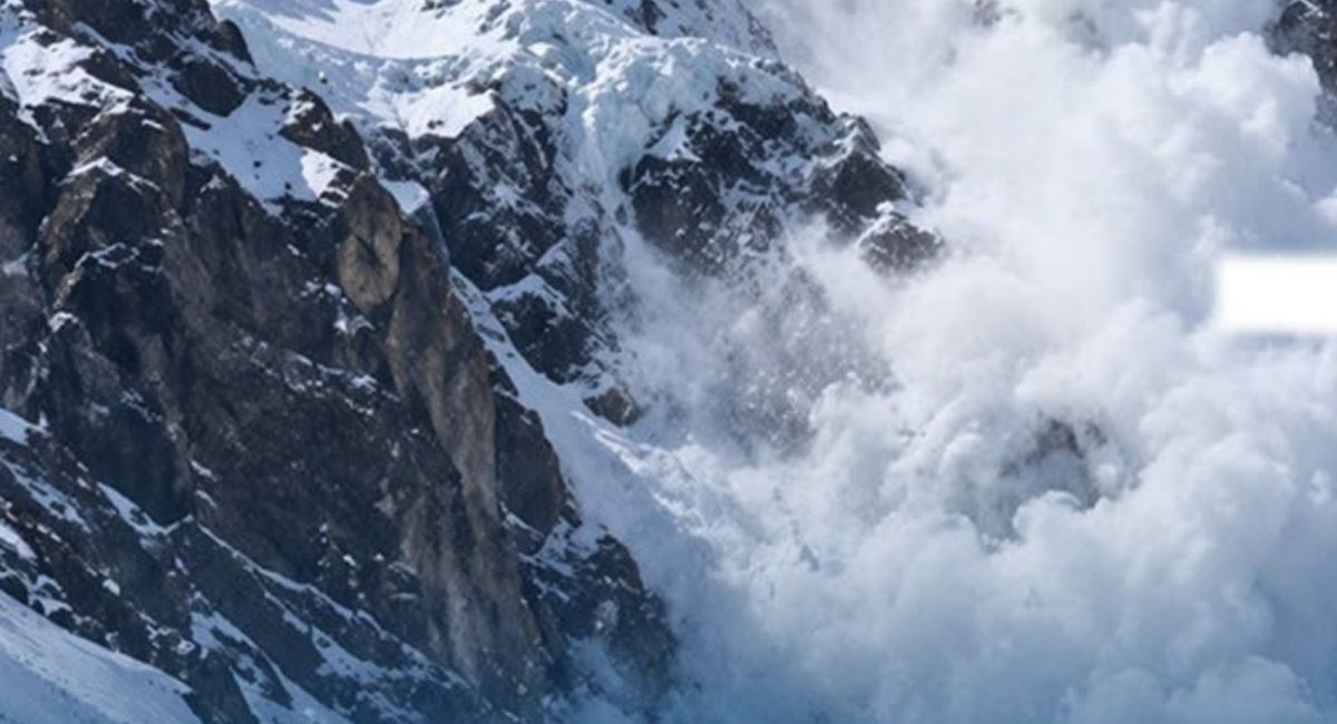 हिमलुङ हिमपहिरोमा बेपत्ता १५ जनाको शव भेटियो,एकको अवस्था अज्ञात