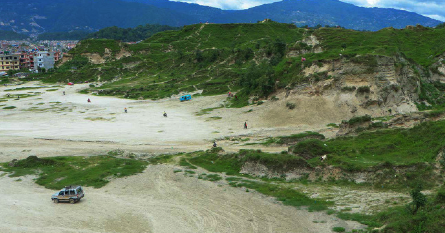 पशुपतिकाे बालुवामा भ्रष्टाचार: पूर्वएलडीओसहित ३ जना पक्राउ