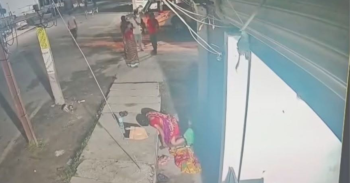 अस्पतालको गेटमै महिलाले बच्चा जन्माएको भनिएको घटनाको वास्तविकता के हो?