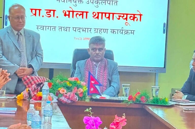 त्रिविको कमान्ड प्रा.डा. भोला थापाको हातमा: सबैसँग समन्वय र सहकार्य गरेर अघि बढ्ने घोषणा