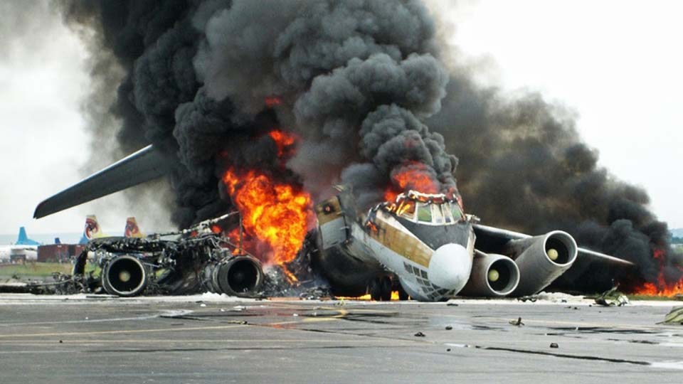 बाज्रिलको अमेजन जङ्गलबीचमा विमान दुर्घटना, १४ जनाको मृत्यु