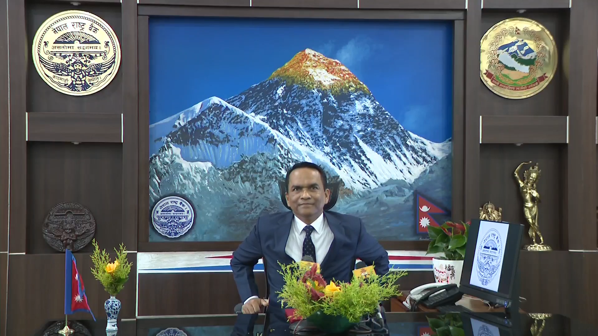 नेपाल राष्ट्र बैंकद्वारा आगामी वर्षको मौद्रिक नीति सार्वजनिक: नीतिगत दरहरू यथावत, कर्जा प्रवाह र नियामकीय सुधारमा जोड
