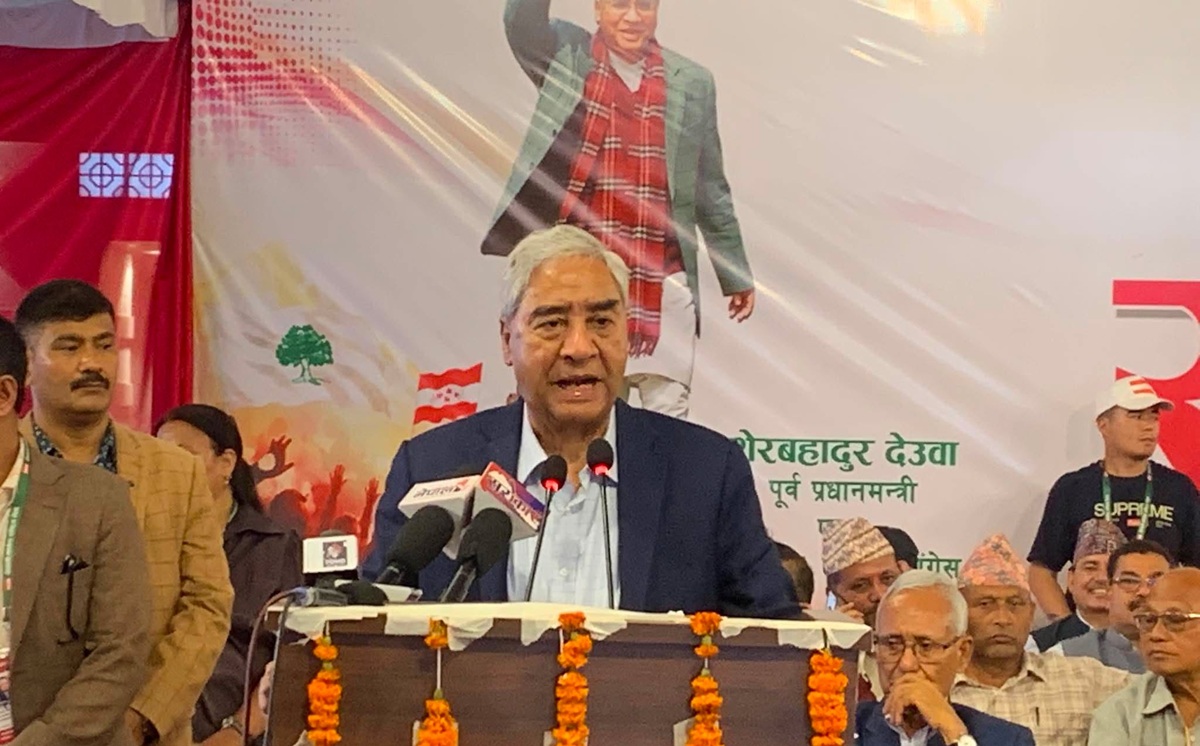 देउवाले भने, ‘म हिन्दु हुँ, हिन्दु हुँ, हिन्दु हुँ’