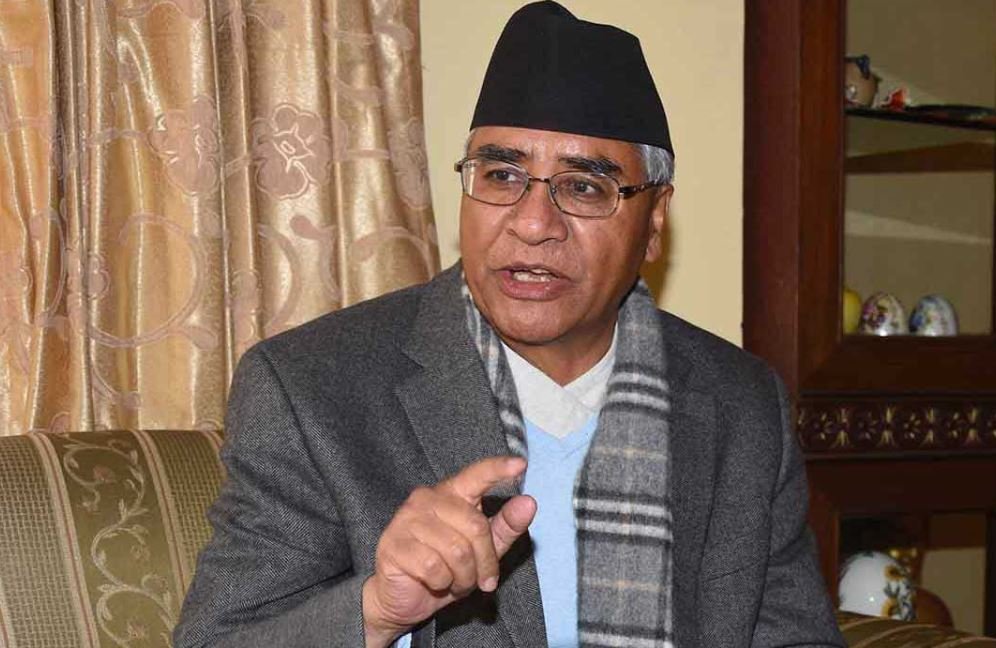 लुम्बिनी, कर्णाली र सुदूरपश्चिम प्रदेशका  केन्द्रीय सदस्यसँग छलफल गर्दै सभापति देउवा