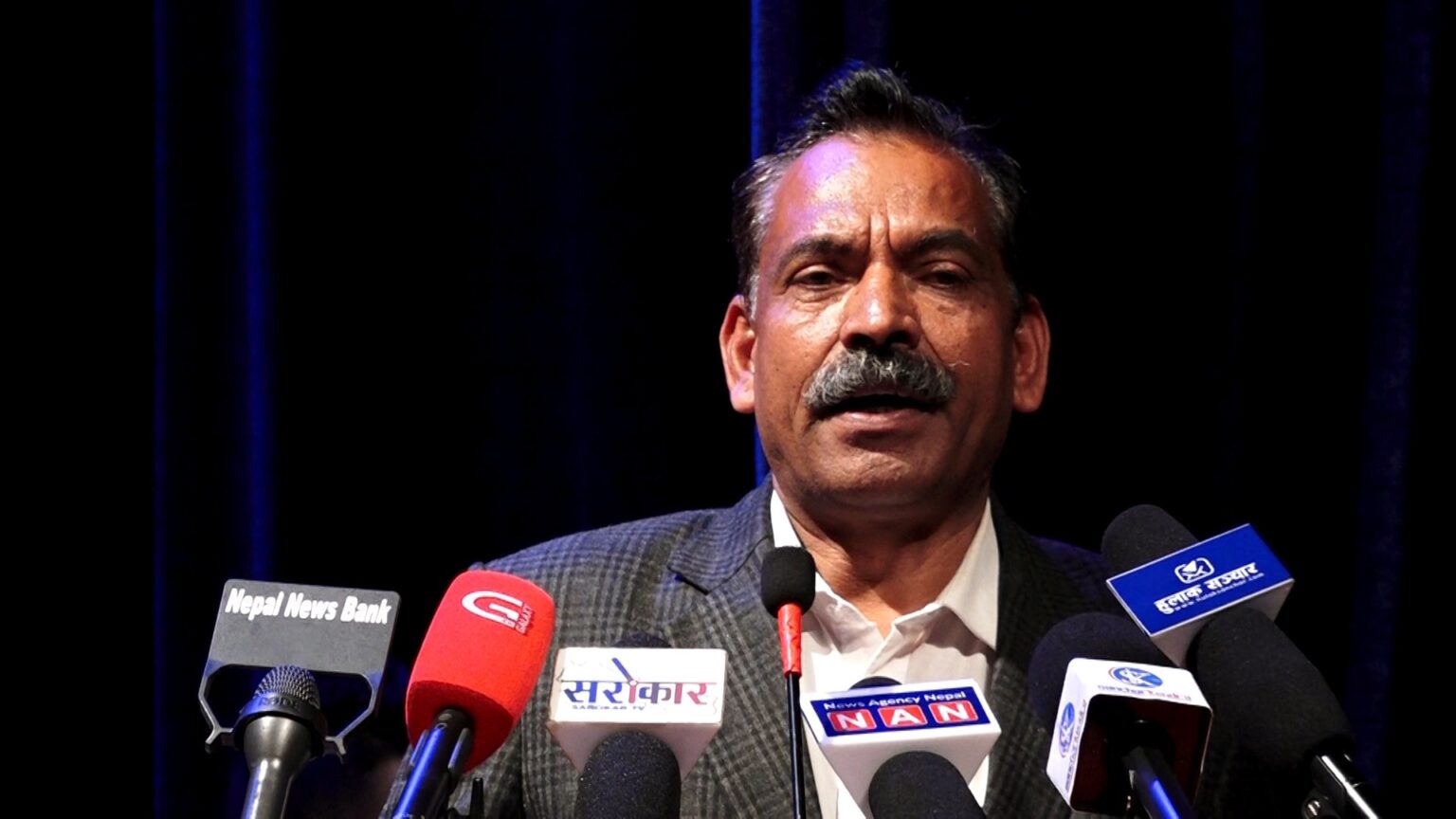 नेकपा बहुमतका महासचिव बाँस्तोला पक्राउ