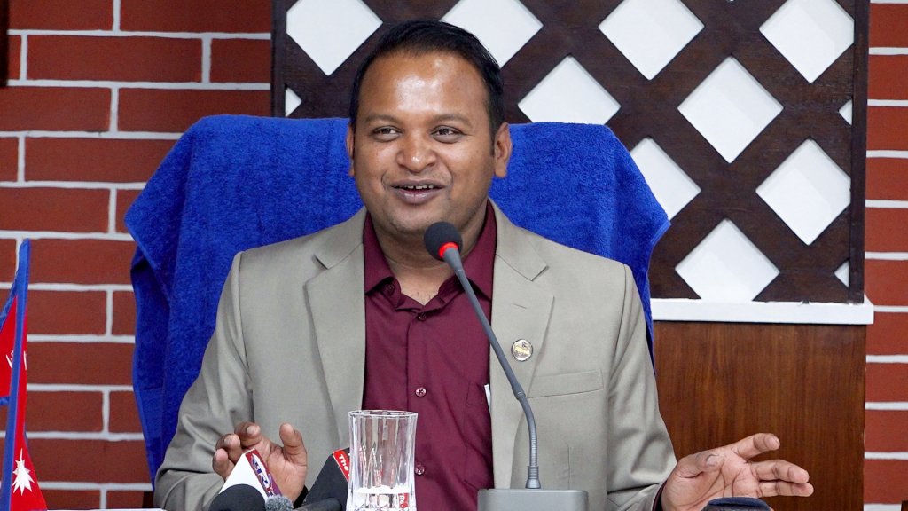 सरकारले ट्याक्स युरोपको जस्तो लिन्छ, सुविधा सोमालियाको दिन्छ: रास्वपा सांसद दीपक साह