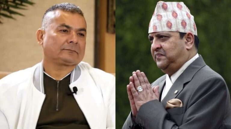 दुर्गा प्रसाईँको सामु पूर्वराजा ज्ञानेन्द्रले आँशु खसालेपछि…
