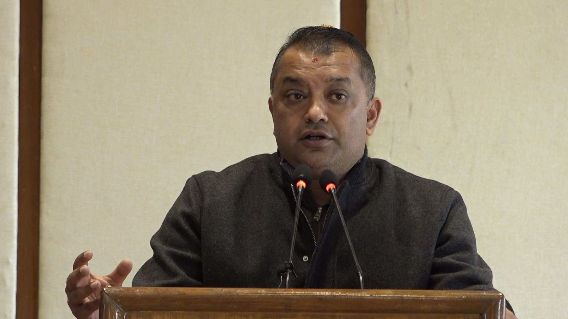 गगन थापाको आह्वान : जेन–जी आन्दोलनले उठाएका मुद्दामा सामूहिक छलफल गरौँ