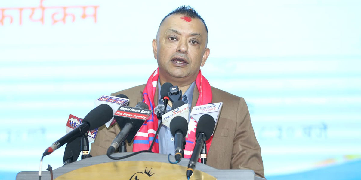 शुभकामना र बधाईका औपचारिक कार्यक्रम बन्द गरी समुदायसँग जोडिन गगन थापाको निर्देशन
