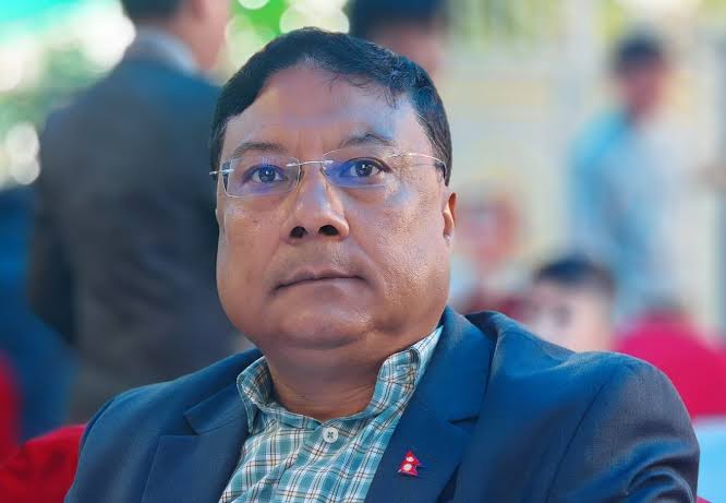 पत्रकार किशोर श्रेष्ठ पक्राउ: विद्युतीय अपराध र वैयक्तिक गोपनीयताको मुद्दामा अनुसन्धान सुरु