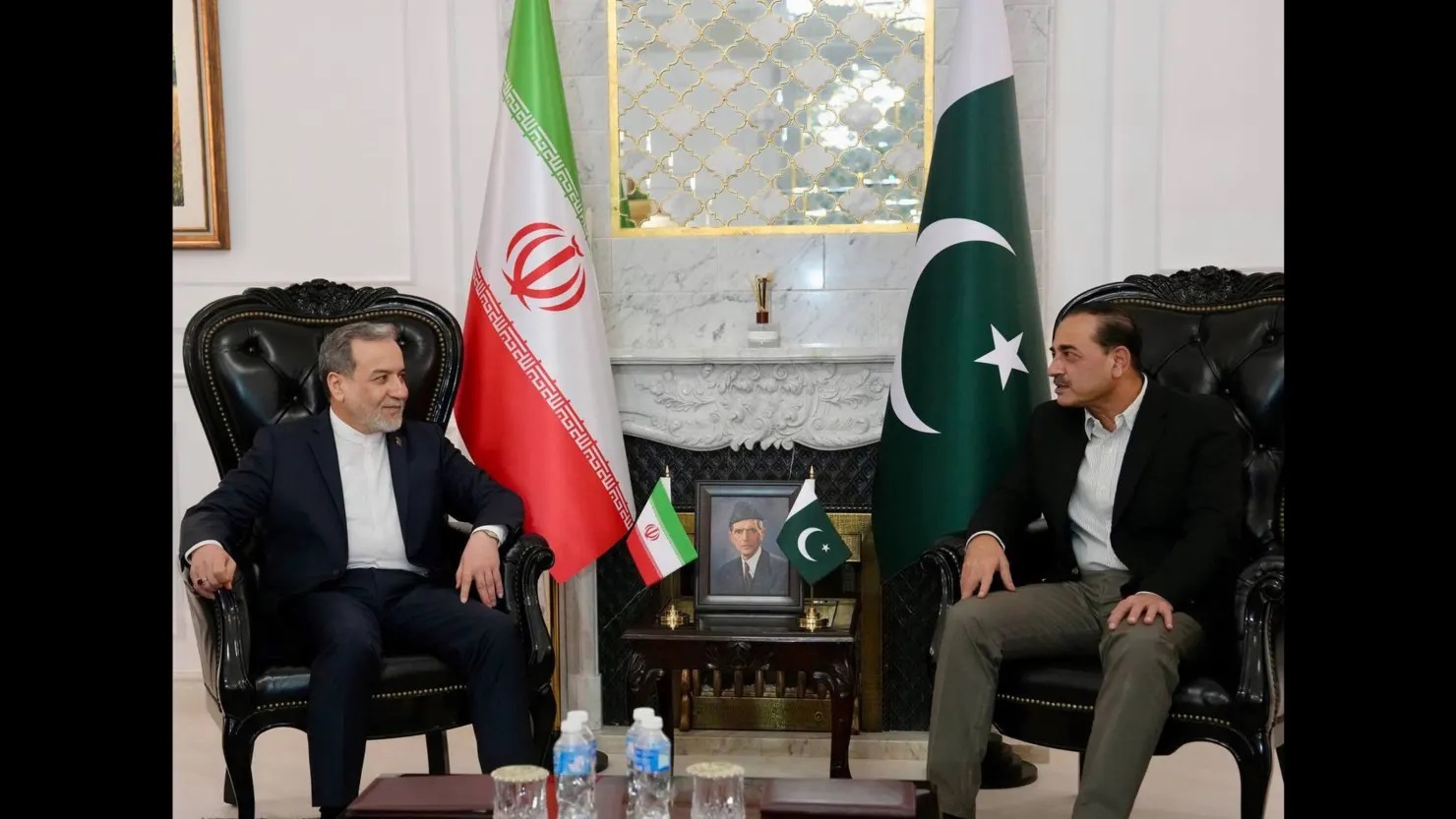 इरान-अमेरिका तनावबीच कूटनीतिक दौडधुप तीव्र