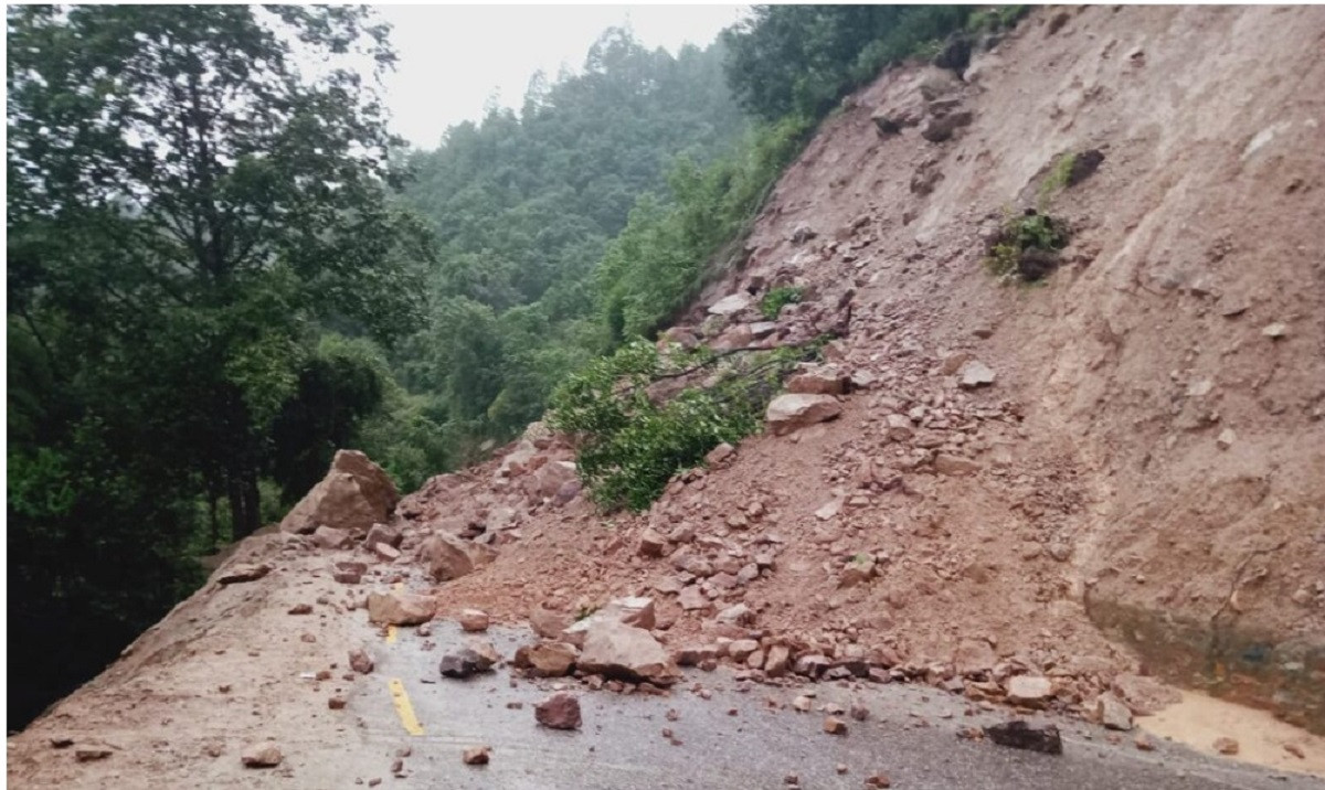 कालीगण्डकी करिडोर १८ घण्टादेखि अवरुद्ध