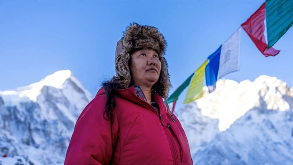 ११औँ पटक सगरमाथा आरोहण गर्दै लाक्पाले राखिन् विश्व कीर्तिमान