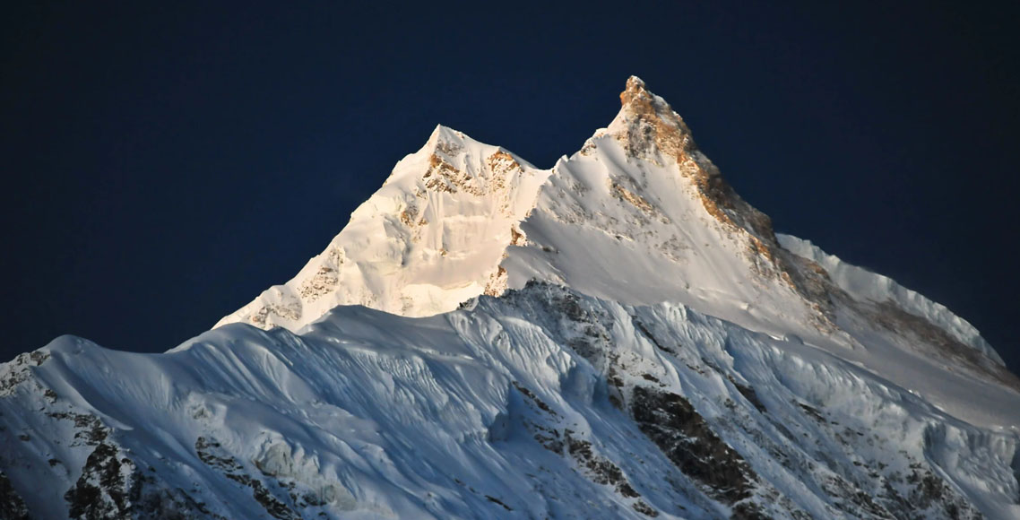 मनास्लु आरोहणमा गएका विदेशी आरोहीको मृत्यु