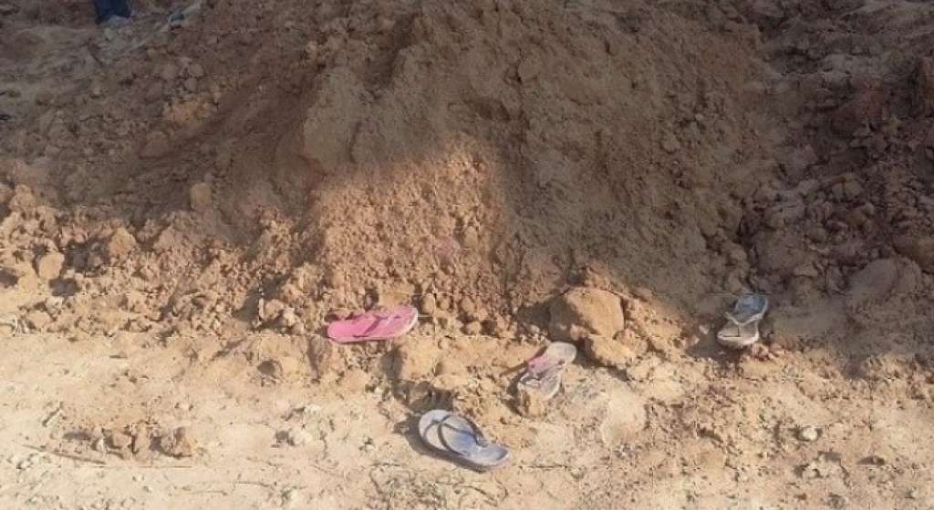 माटोको ढिस्कोले पुरिएर २ मजदुरको मृत्यु, एकजना गम्भीर