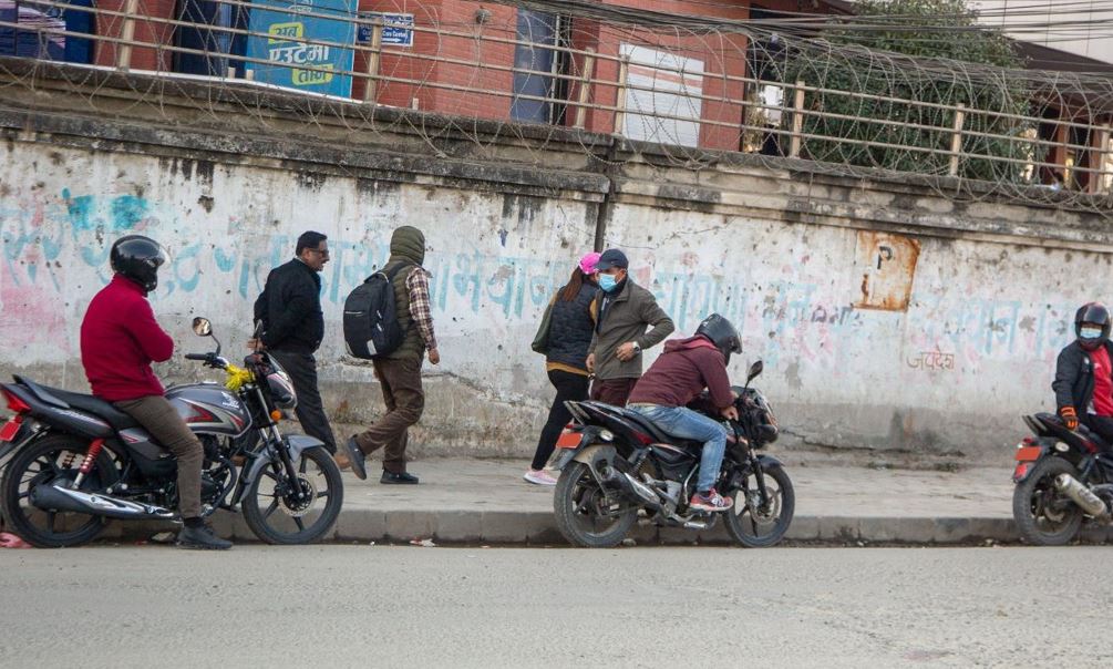 ‘राइड सेयरिङ’का एक सय पचहत्तर जना चालकलाई कारबाही