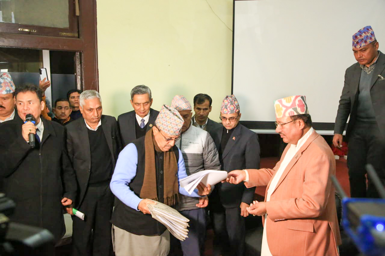 विगतका निर्णय र नजिरका आधारमा कांग्रेसको विवाद समाधान गर्न कार्यवाहक सभापति खड्काको आग्रह