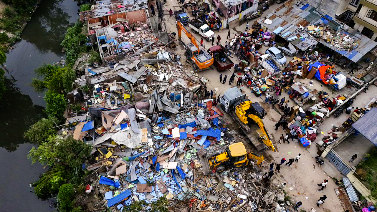 उपत्यकाको नदी किनाराका बस्ती खाली गराउने कार्य तीव्र