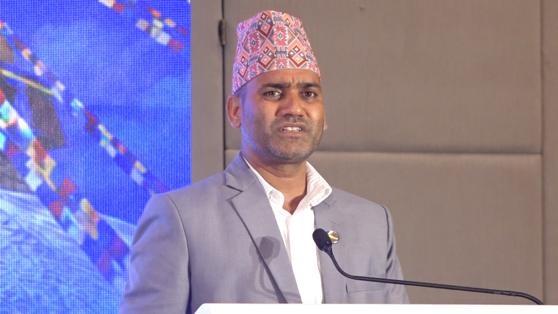 पर्यटन विकासका लागि निजी क्षेत्रसँग सहकार्य गर्न सरकार प्रतिबद्ध छ : पर्यटनमन्त्री पौडेल