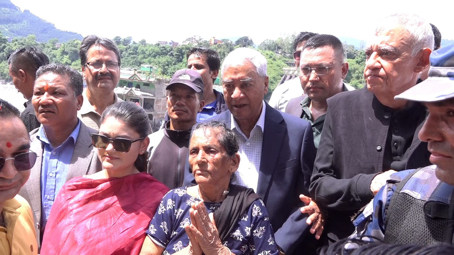बाढी प्रभावित क्षेत्रको स्थलगत अवलोकनमा पूर्वसभापति देउवा, सरकारलाई पुनर्स्थापनाको काम तीव्र पार्न आग्रह