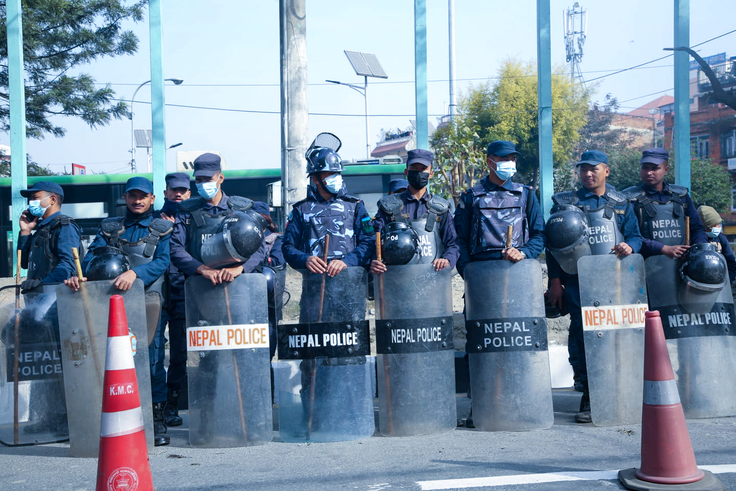 माइतीघरमा  सुरक्षा  व्यवस्था कडा (तस्बिरहरू)