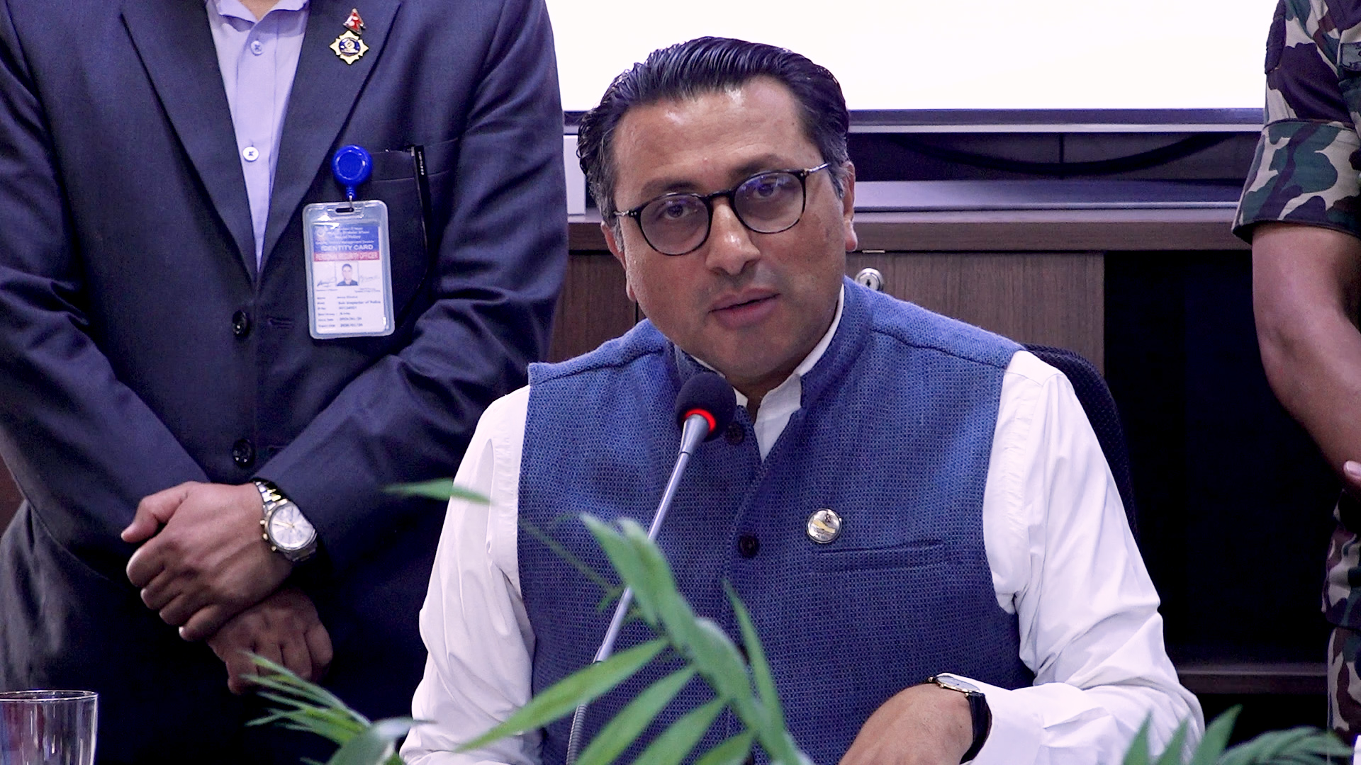 संविधान कार्यान्वयनप्रति सरकार पूर्ण प्रतिबद्ध छ : मन्त्री डा.वाग्ले